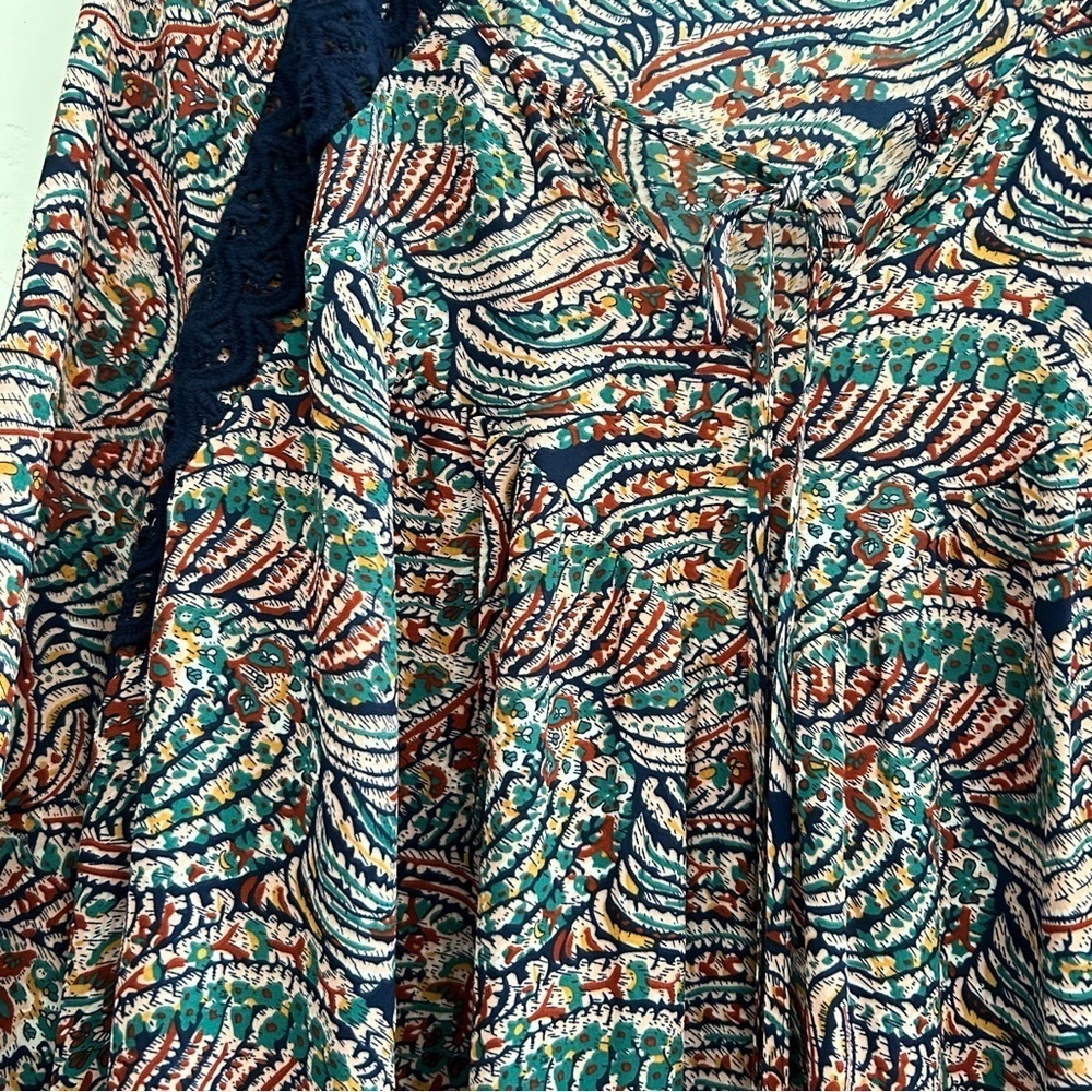 NWT Signature Studio Blouse Abstract Paisley Print Size 3X Boho Spring Office - Picture 3 of 10